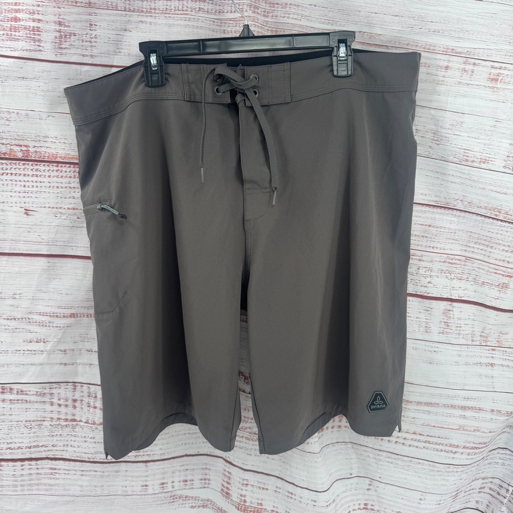 Prana Board Shorts Mens Size 40 Gray High Seas UPF 50+ Recycled Stretch Swimwear
